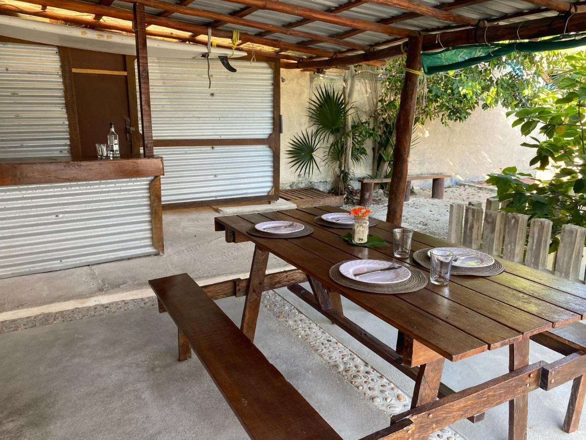 Casa Lucia Beachfront פוארטו מורלוס מראה חיצוני תמונה