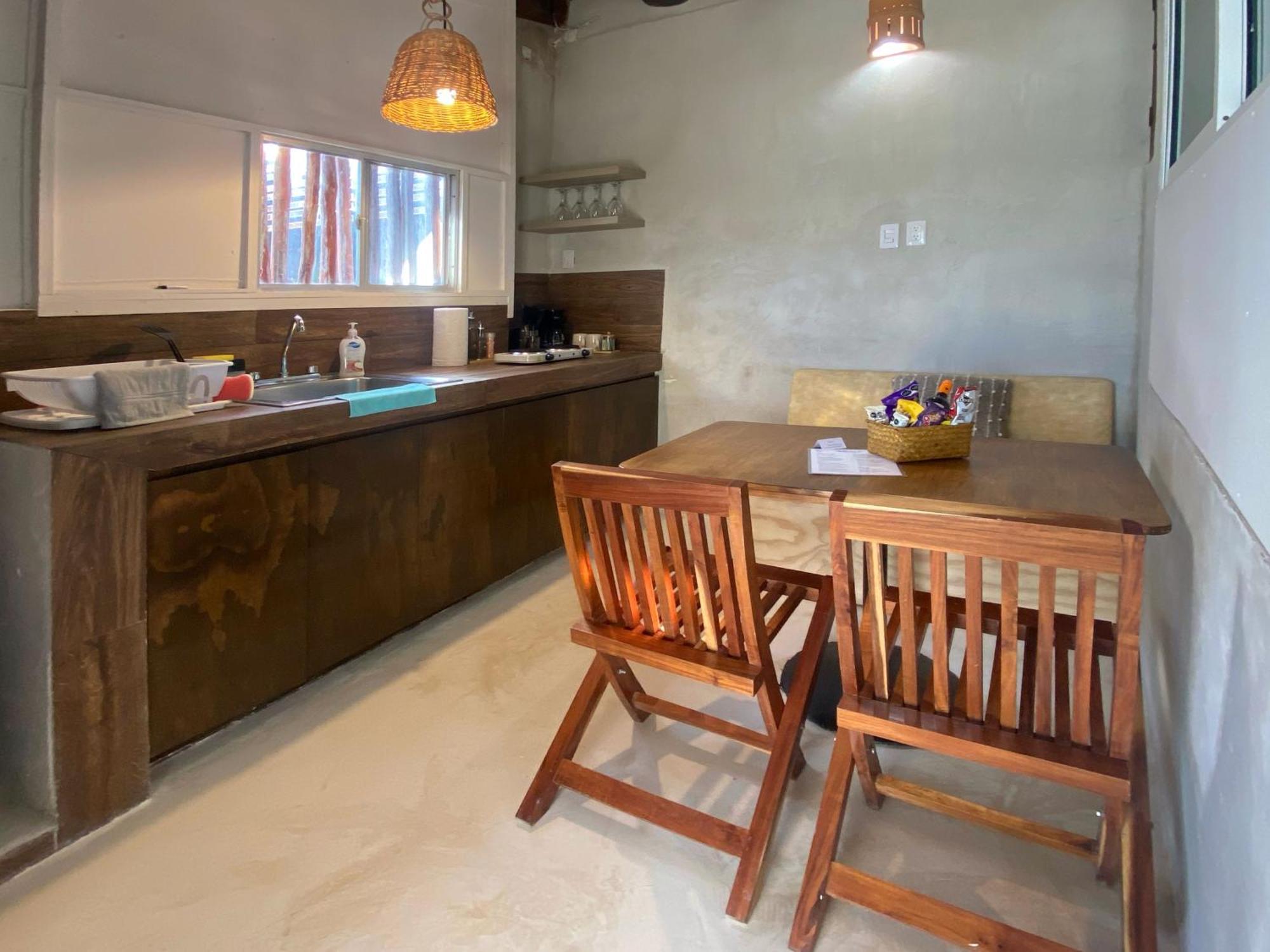 Casa Lucia Beachfront פוארטו מורלוס מראה חיצוני תמונה